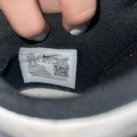 Nike Air Force 1 Pandas - Picture 5 of 5